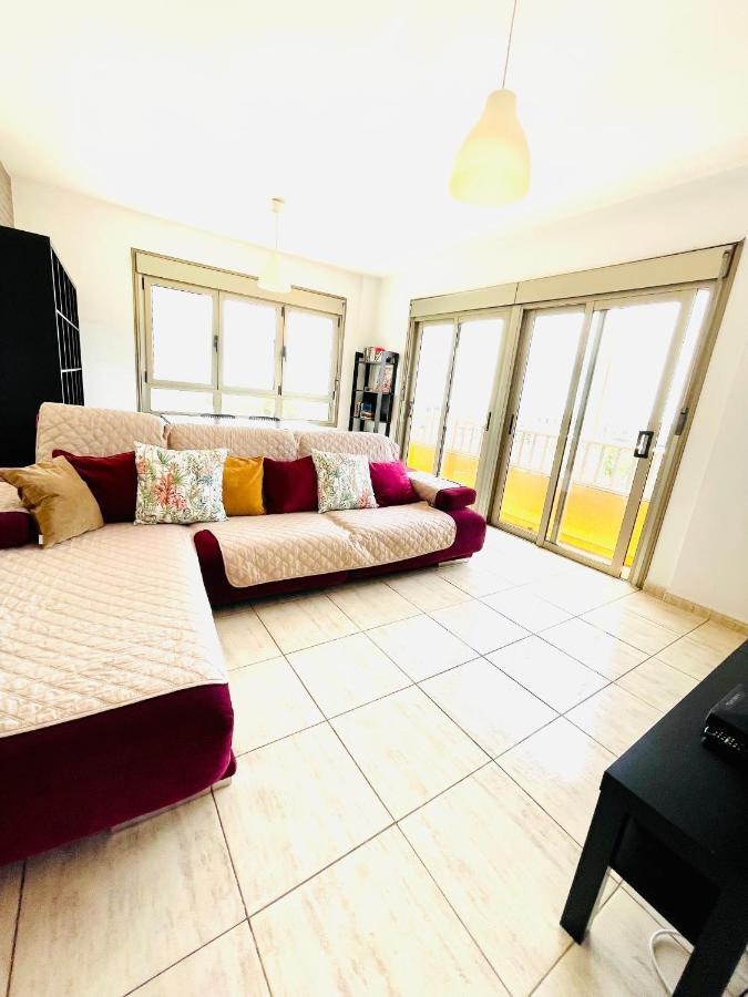 Апартаменты Piso Amplio Familiar Тельде Экстерьер фото